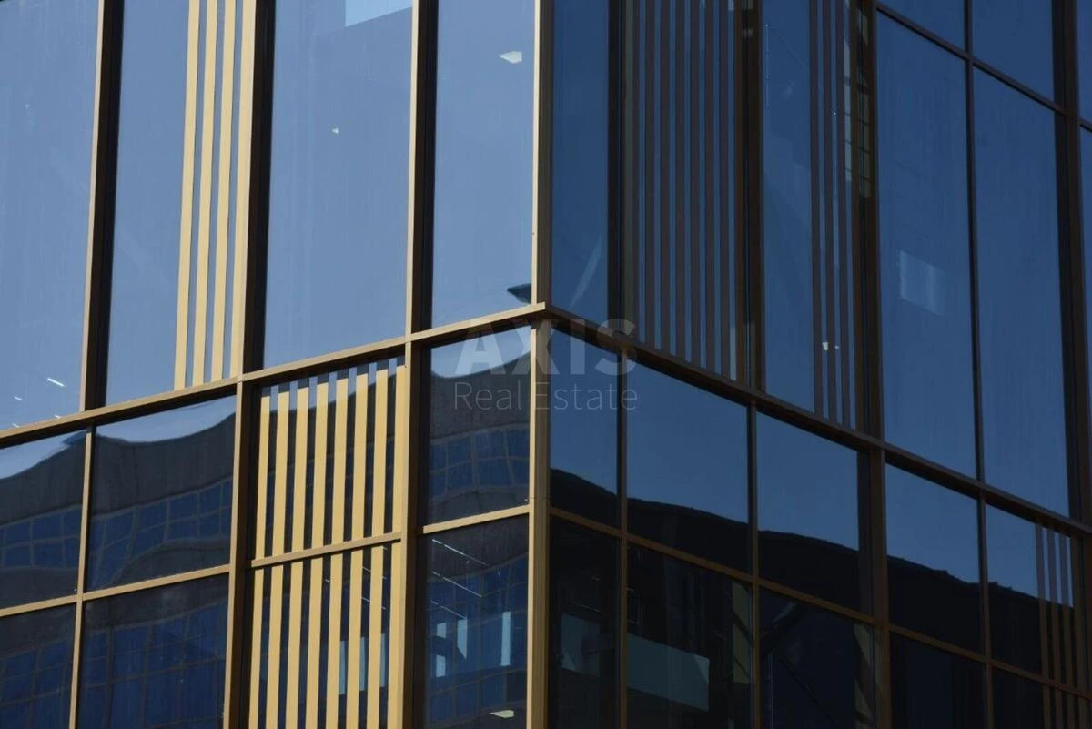 Office vul. Korolenkivs'ka 3, 20105m2576668