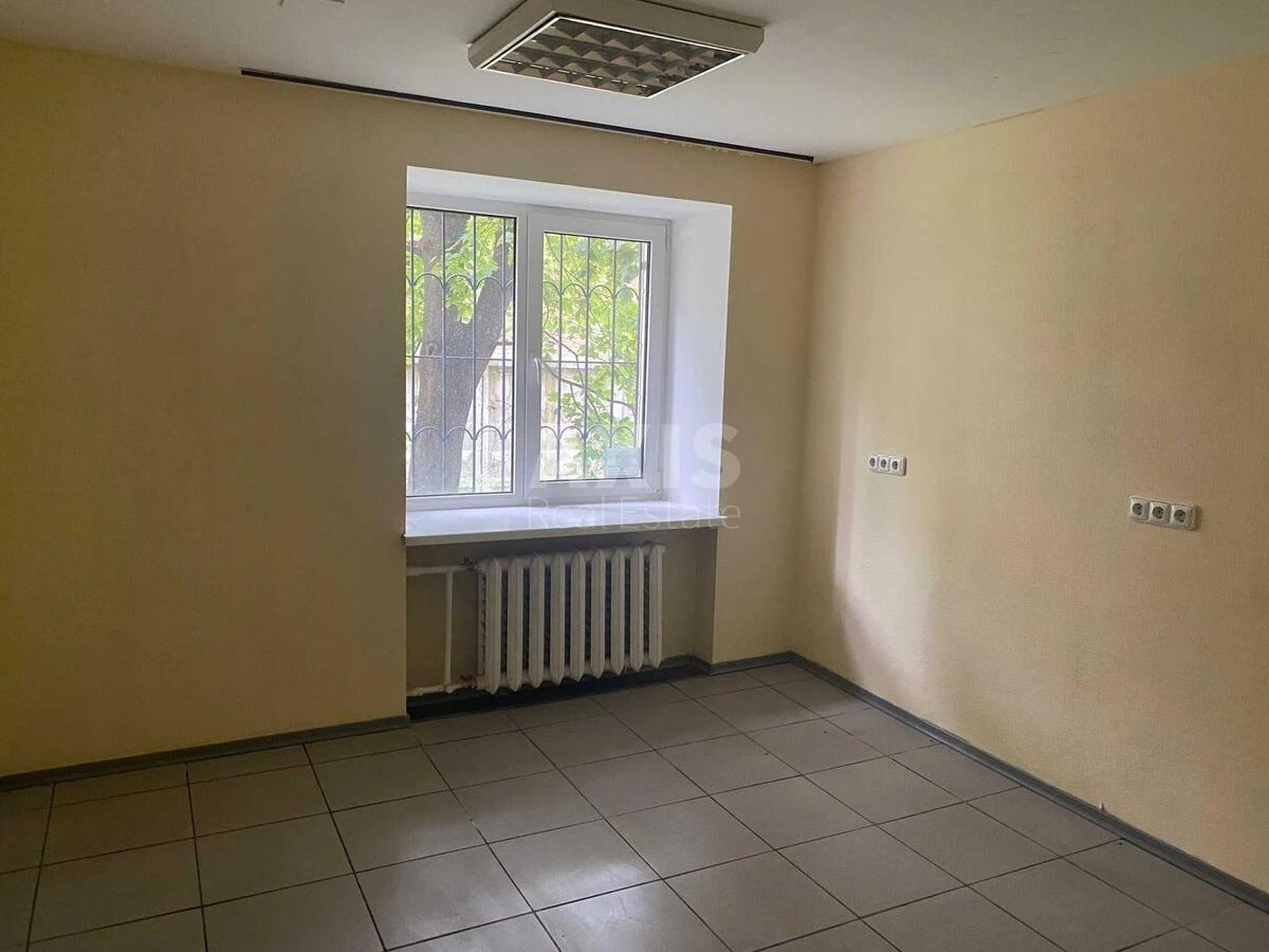 Trade object vul. Saljutna 4А, 80m2620773