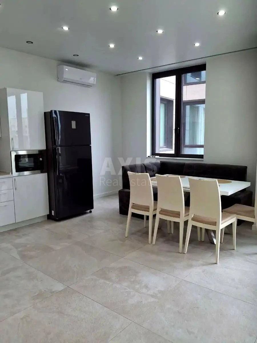 3k apartment pr-t Berestejskij 42717063