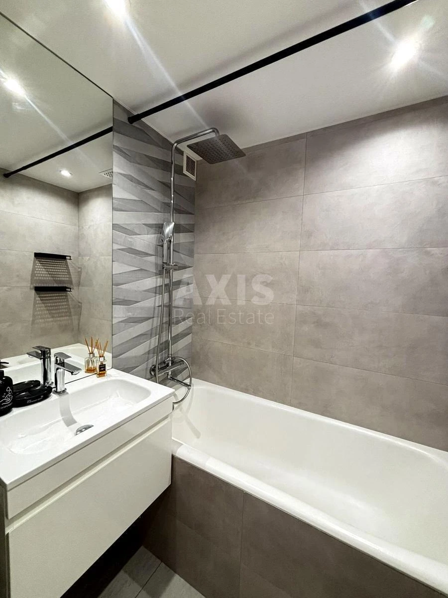 1k apartment vul. Akademika Jefremova 7А668146