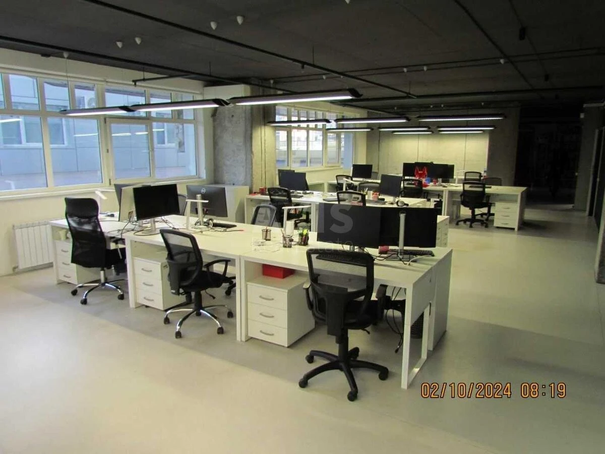 Office pr-t Berestejskij 28, 280m2699640