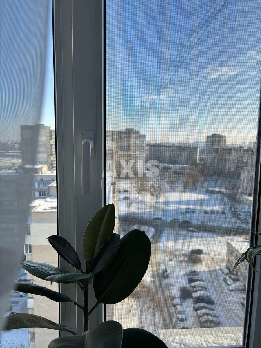 2к квартира ул. Вахтанга Кикабидзе 15А636142