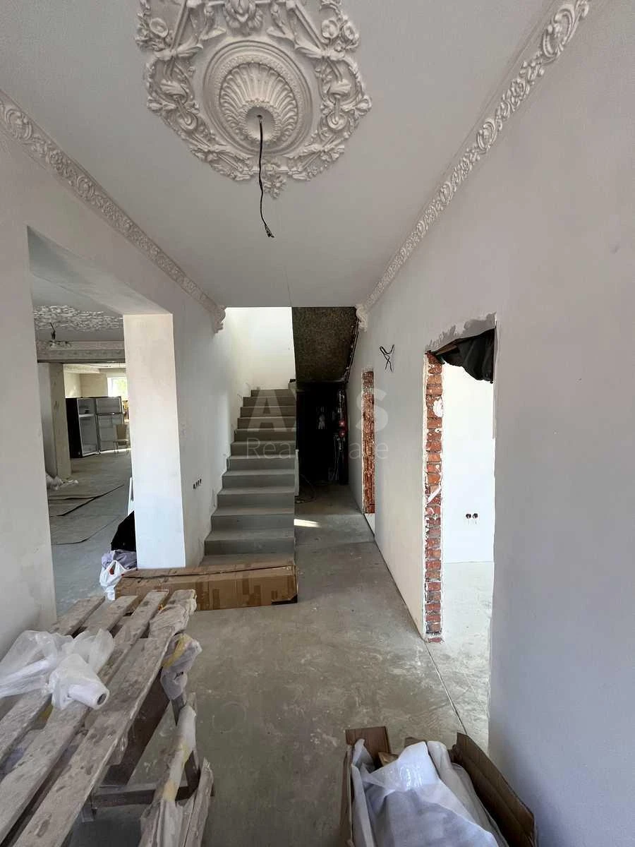 Дoм ул. Смерекова, 367м2, город Киев7043119