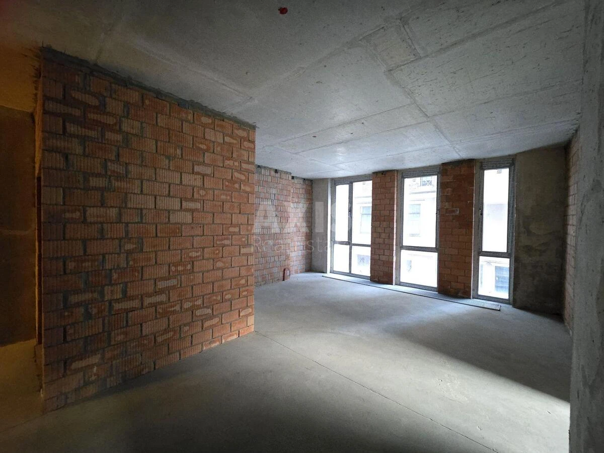 Trade object vul. Strutyns'kogo Sergija 21, 82m2674827