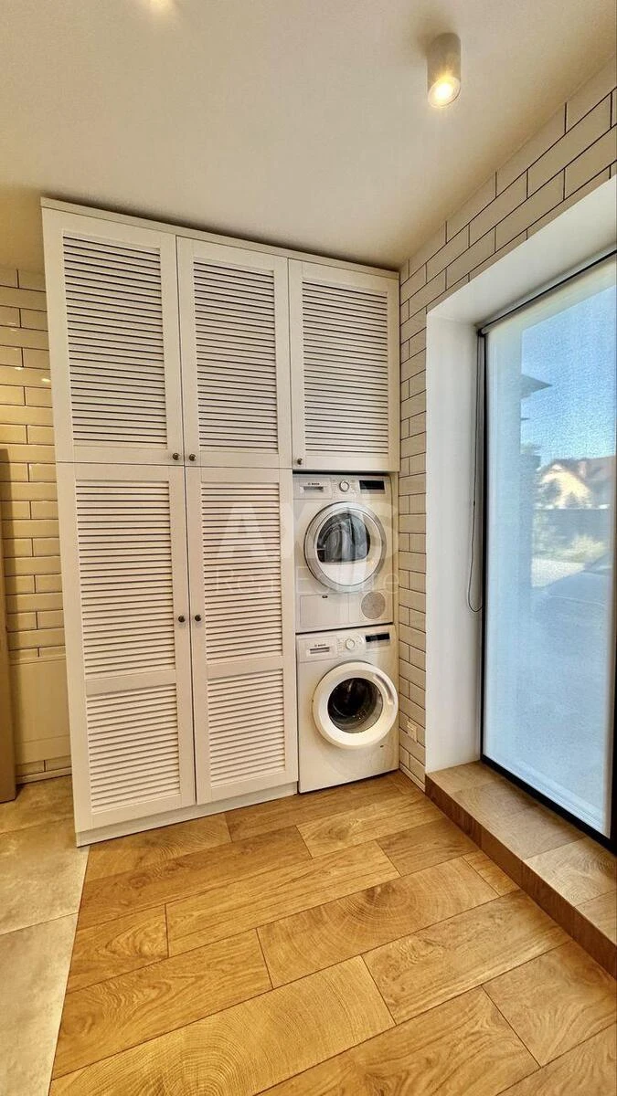 House vul. Vynogradna, 215m2, Kyiv city691966