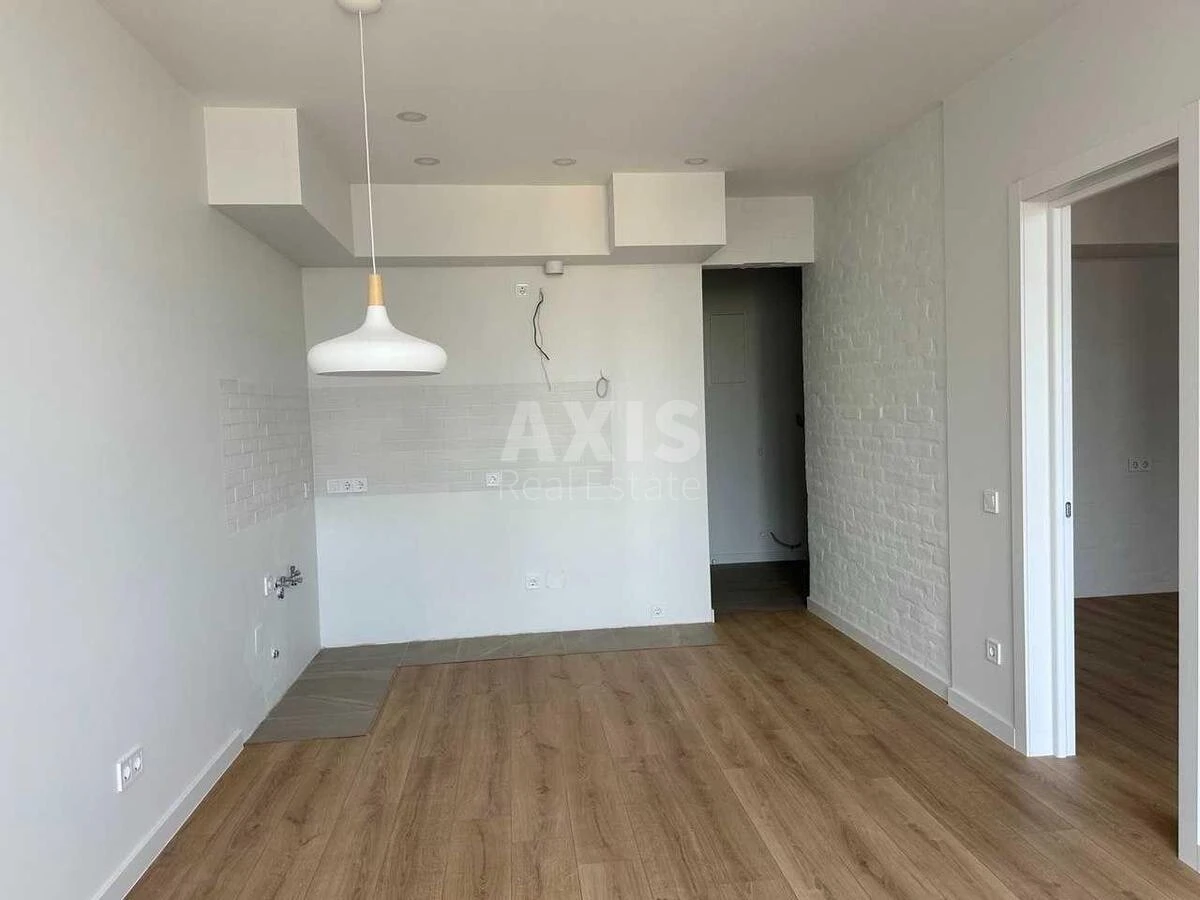 1k apartment pr-t Berestejskij 67624852