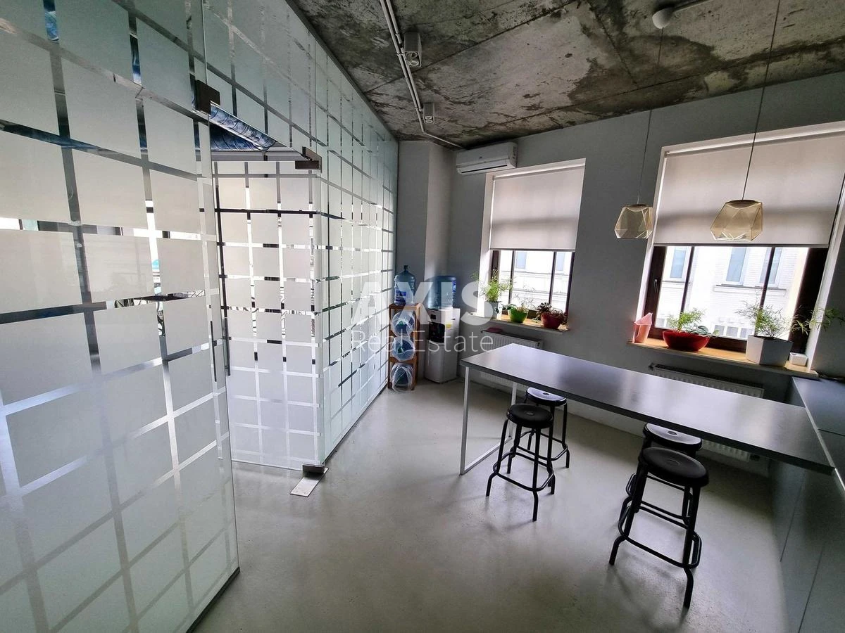 Office vul. Vozdvyzhens'ka 51А, 130m2403683