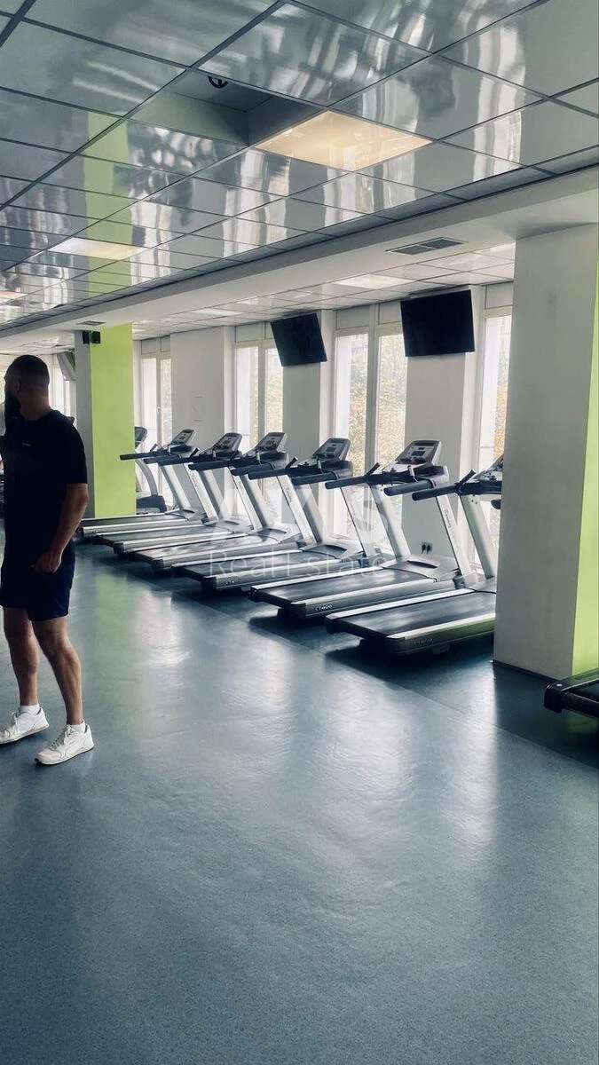 Объект торговли бул. Кольцова 14, 1313м2596064