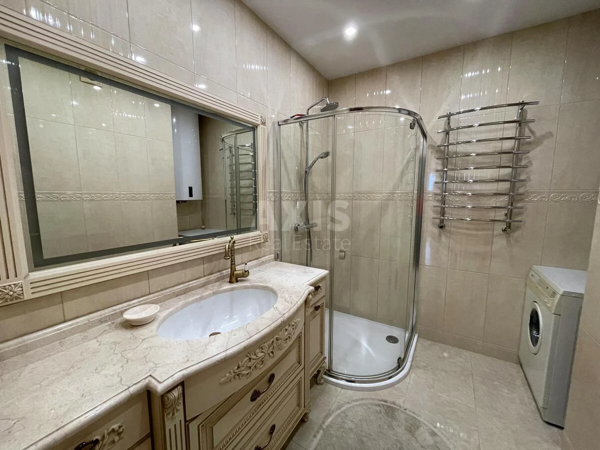 2k apartment vul. Bakyns'ka 37Д666518