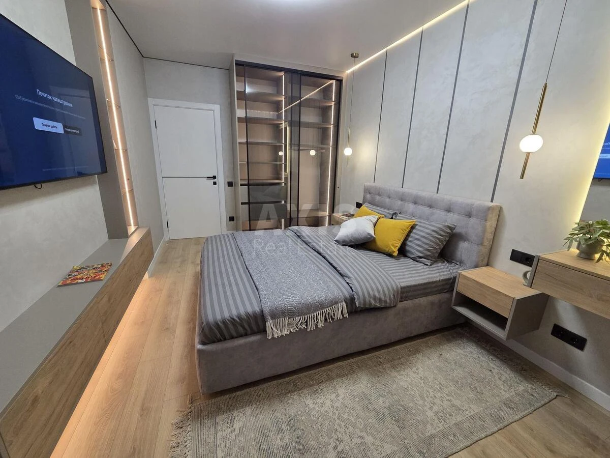 2k apartment vul. Vsevoloda Zmijenka 15/23635876