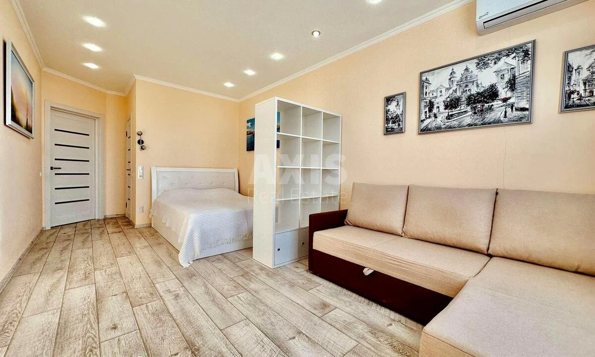 1k apartment bul. Lepse Ivana 7Г655236