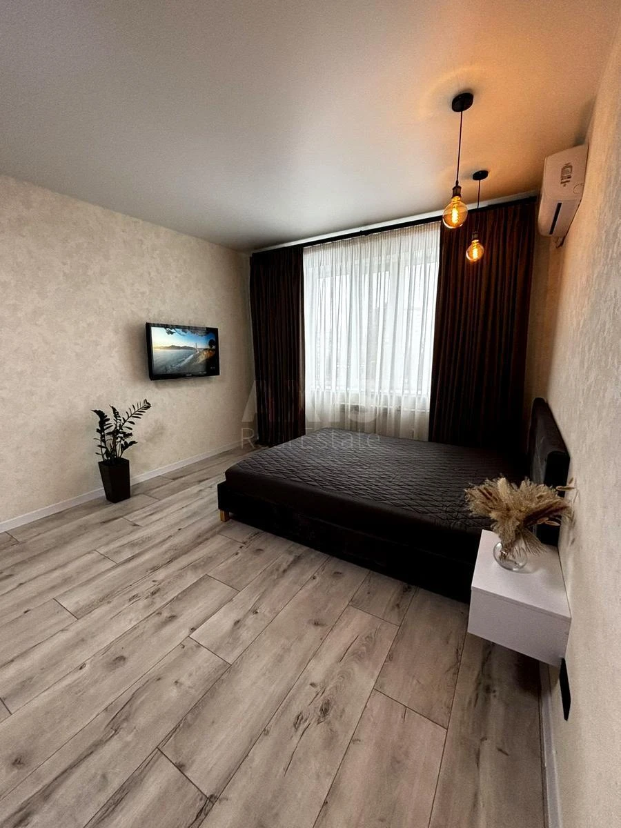 1k apartment vul. Akademika Jefremova 7А668147