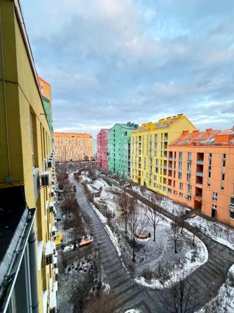 3к квартира пр-т Соборності 17, корп. 2