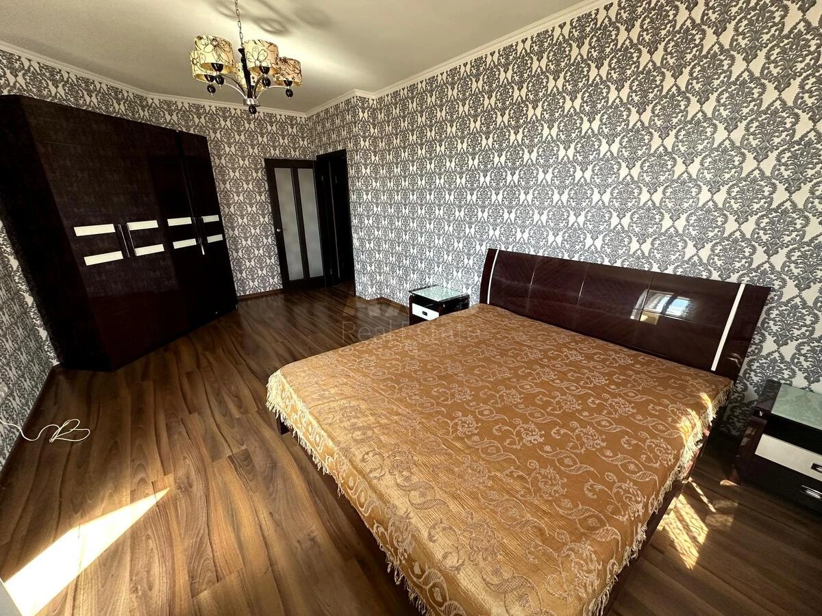 2k apartment vul. Knjazhyj Zaton 21668565