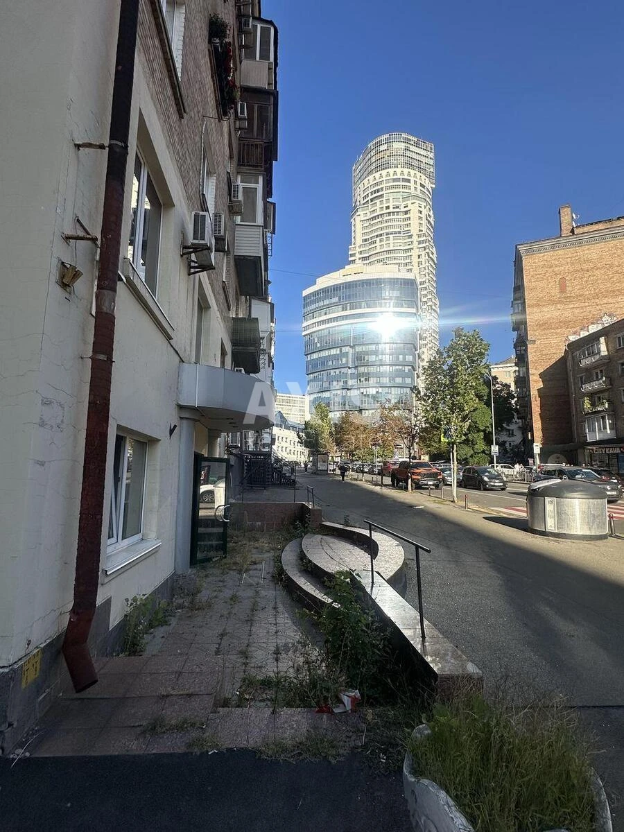 Trade object vul. Mechnykova 11, 183m2603721