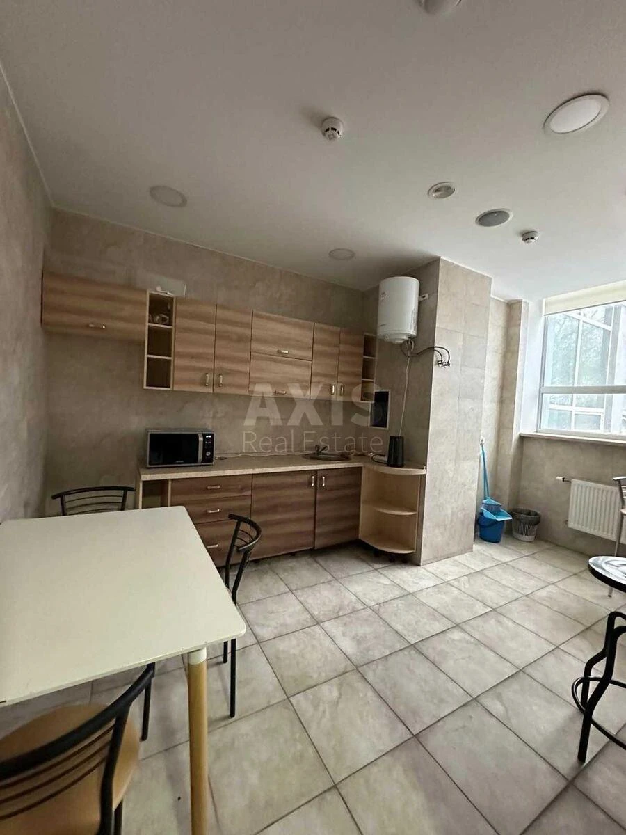 Office vul. Vasylenka Mykoly 7, 135m2656783