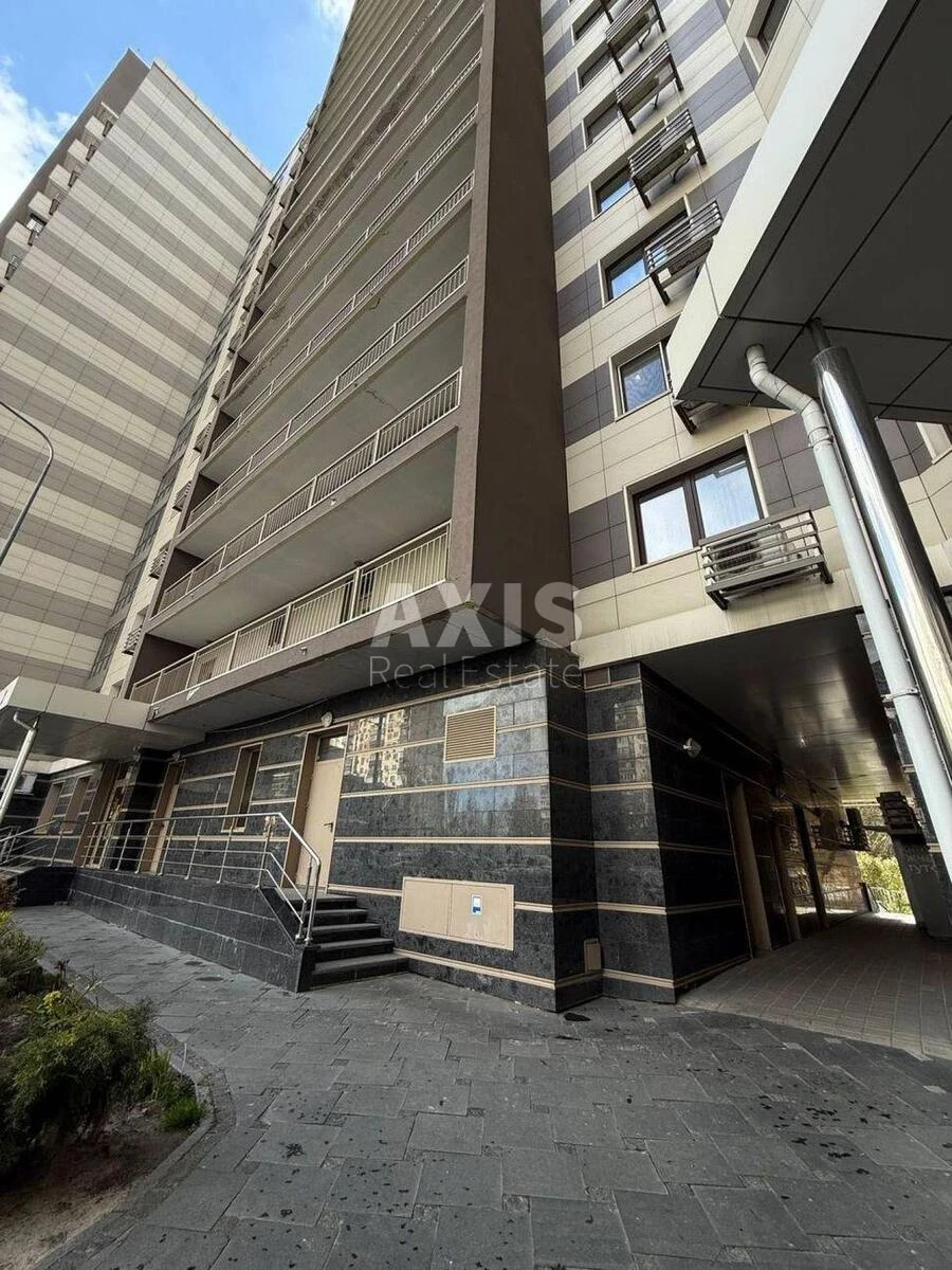 Office vul. Patriarha Mstyslava Skrypnyka 40, 166m2720147