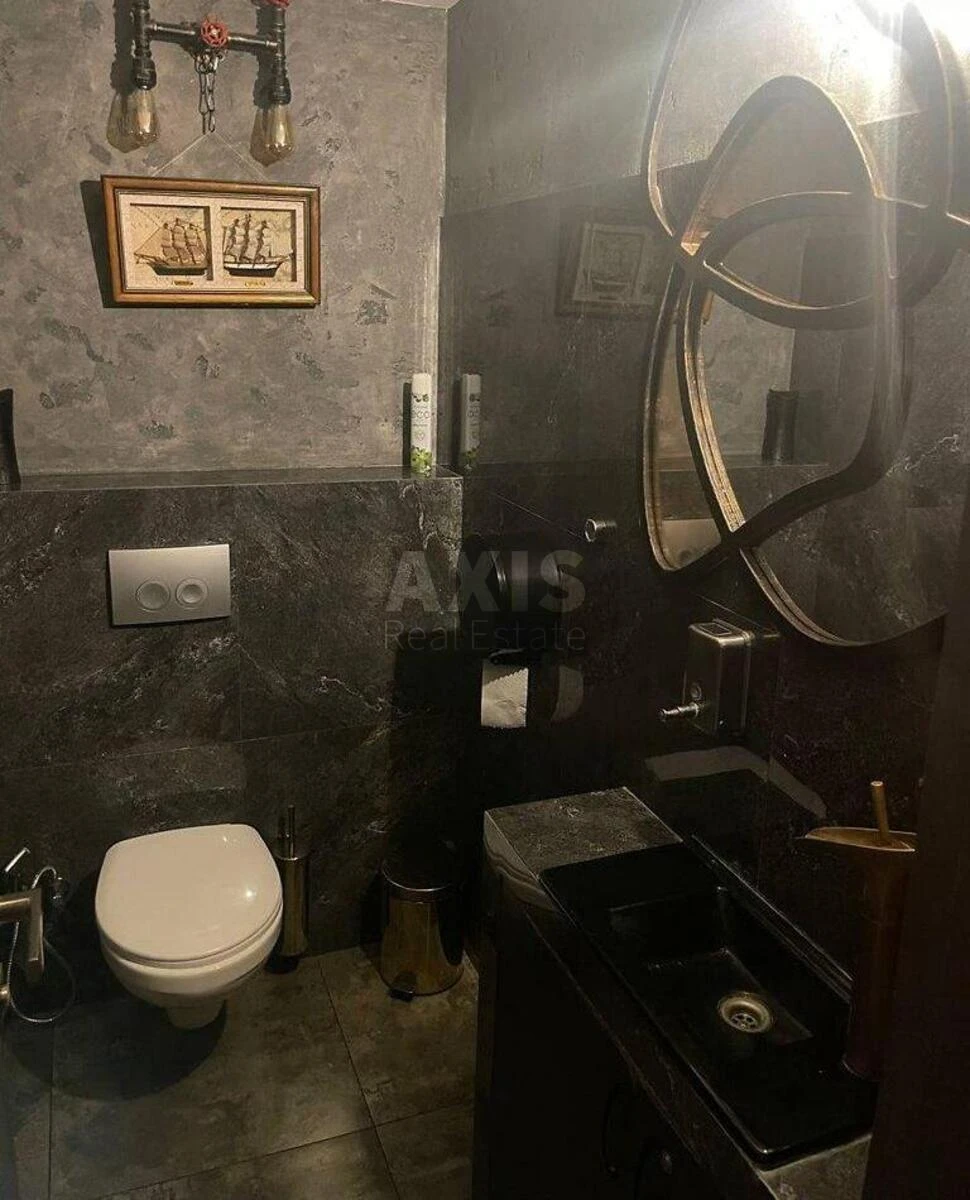 Объект торговли ул. Михаила Максимовича 24Б, 80м2663622