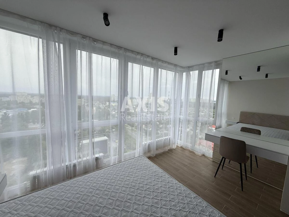 2k apartment vul. Oleha Mudraka 1663369