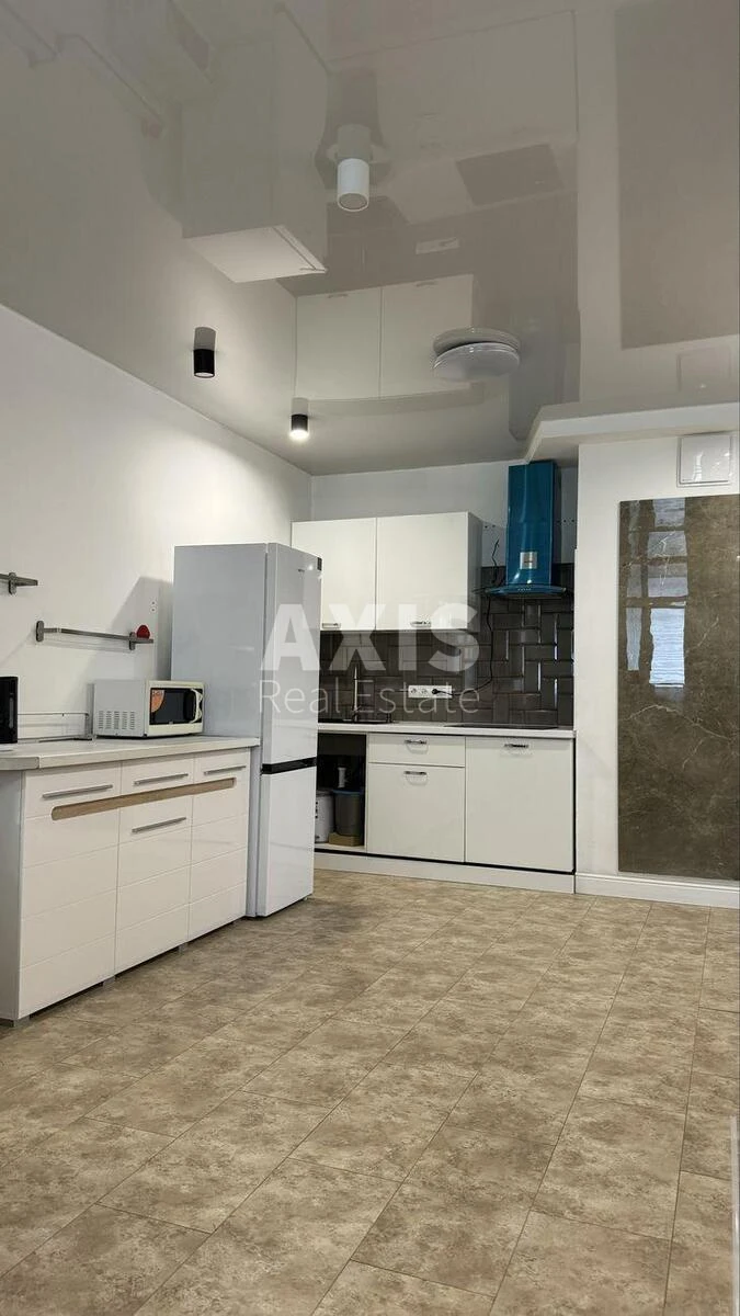 2k apartment vul. Sverstjuka Jevgena 467683