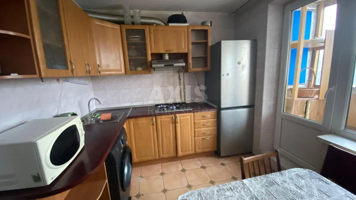 2k apartment pr-t Rokossovs'kogo Marshala 6Б64382