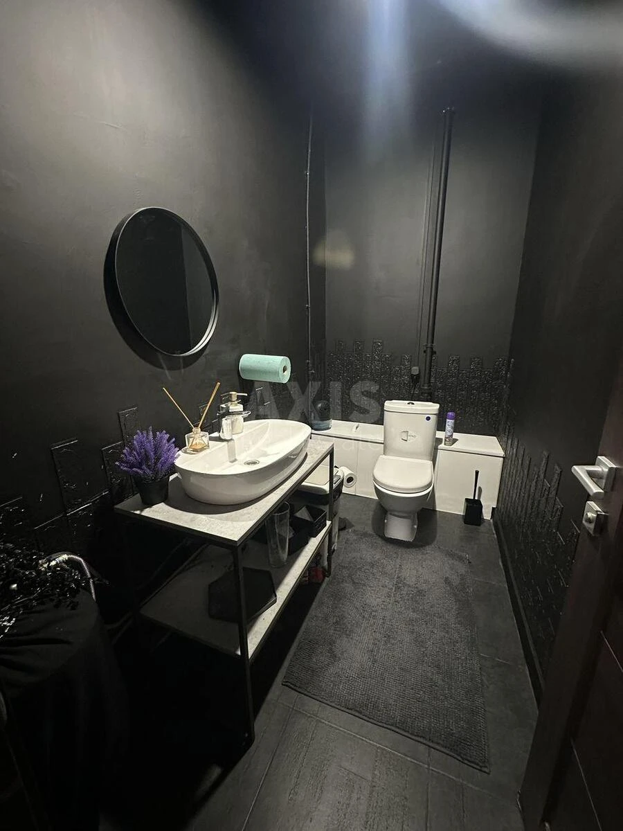 Объект торговли ул. Драгоманова 2, 100м2661654