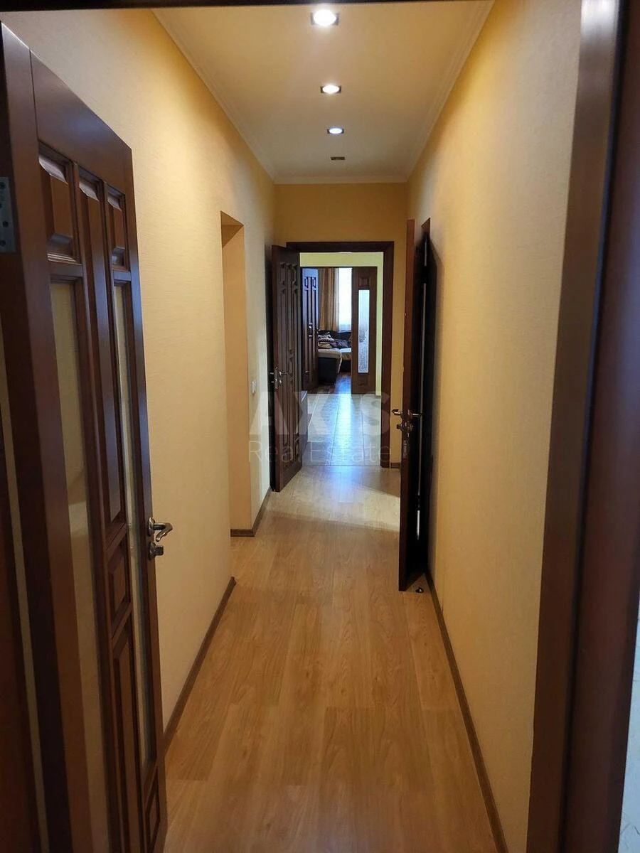 3k apartment pr-t Volodimira Іvasyuka 26А6777011