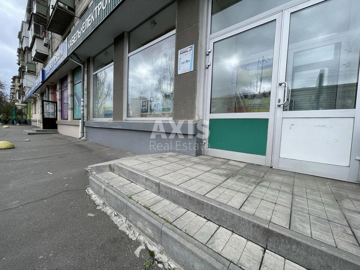 Trade object pr-t Sobornosti 14, 95m2531940