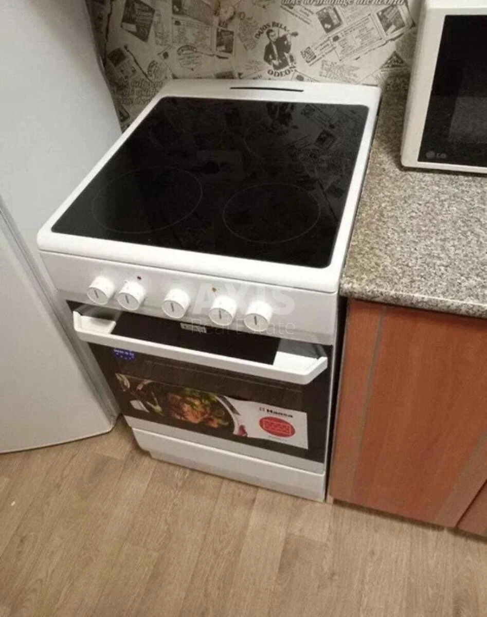 1k apartment vul. Bogatyrs'ka 6А647320