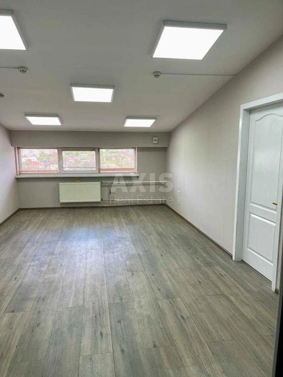 Office pl. Kosmonavtiv 4, 3000m2694615