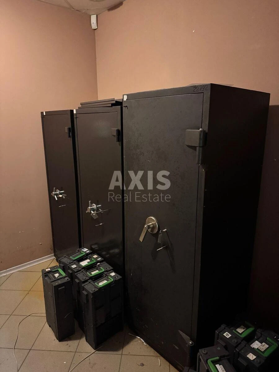 Trade object pr-t Povitryanykh Syl 25, 350m2661240