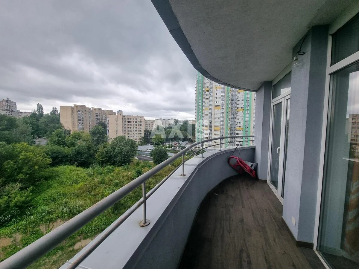 3к квартира ул. Вышгородская 45580457