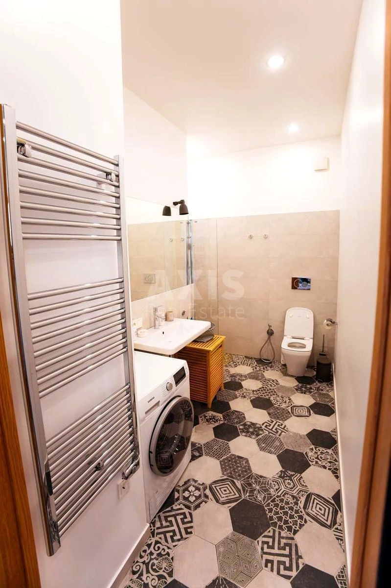 3k apartment vul. Antonovycha 19/216542615