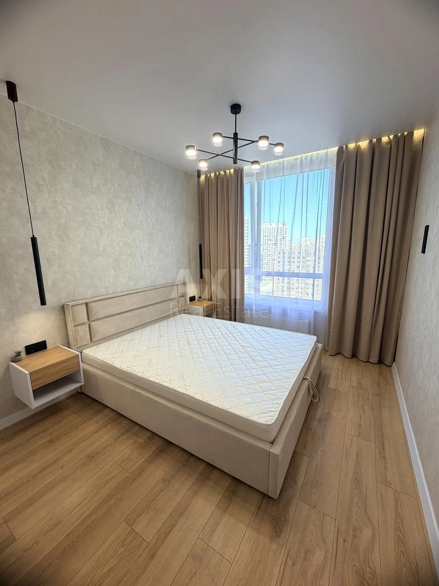 1k apartment vul. Vsevoloda Zmijenka 3701313