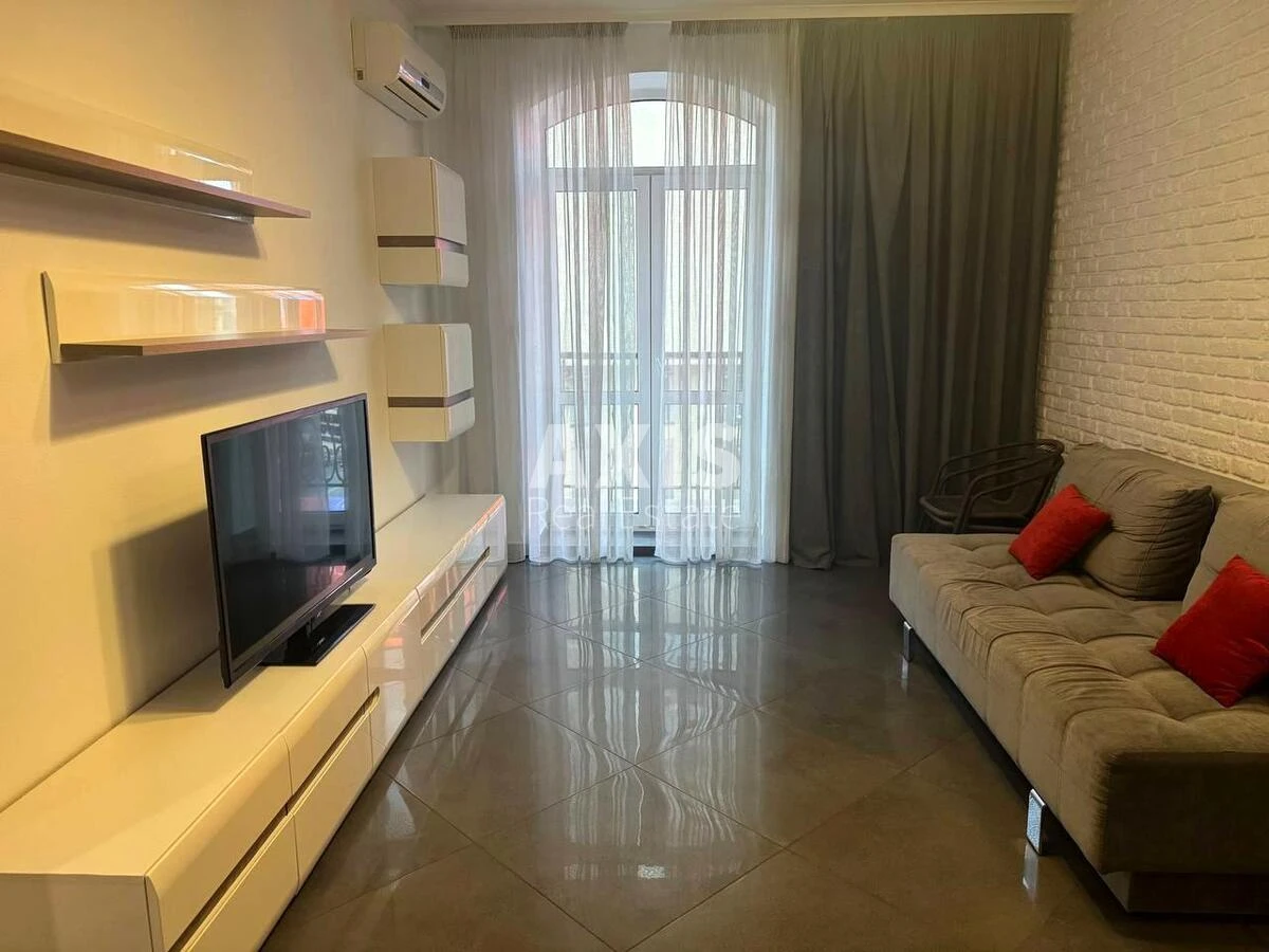 2k apartment vul. Rognidyns'ka 5/14668324
