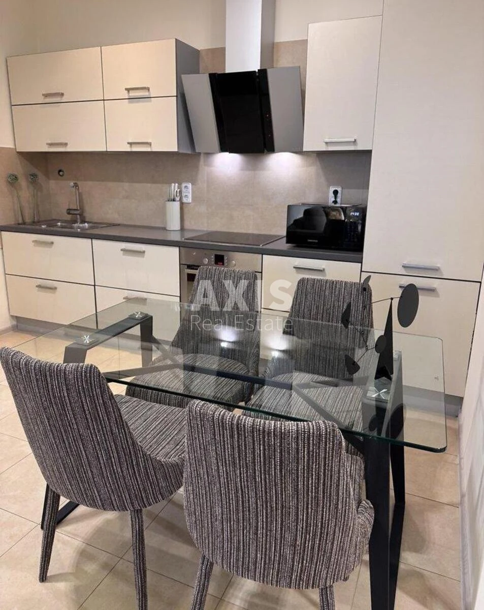 2к квартира ул. Жилянская Тридцать ампер63374