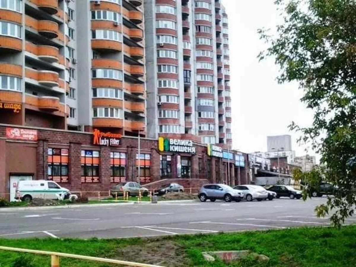 Объект торговли ул. Саперно-Слободская 8, 88м26756112