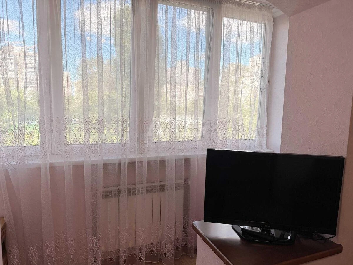 3k apartment vul. Pancha Petra 76908310