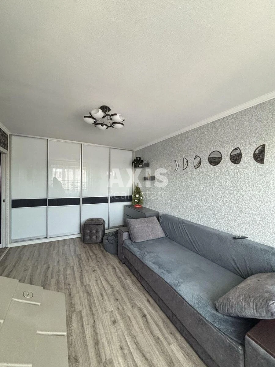 2k apartment vul. Vakhtanha Kikabidze 15А636145