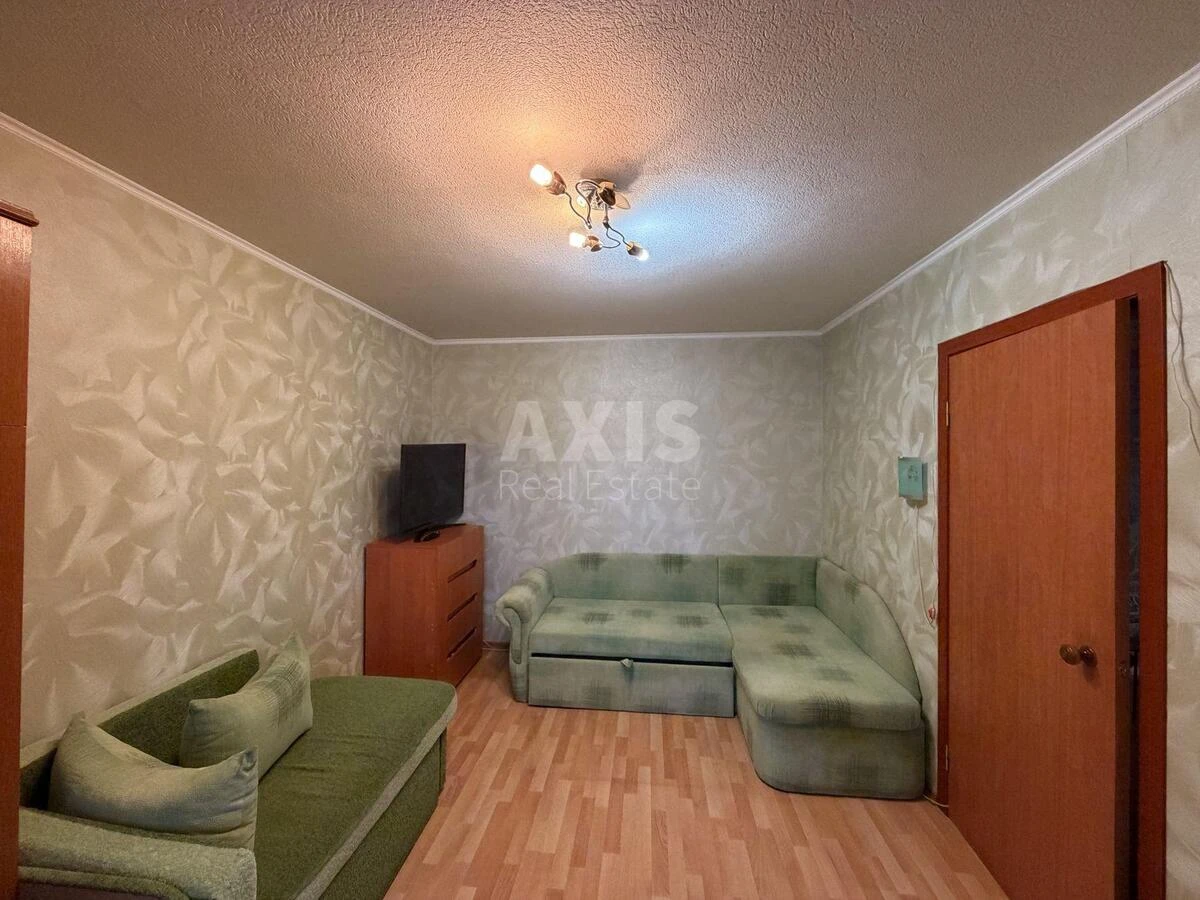 3k apartment vul. Rajduzhna 3Б672982