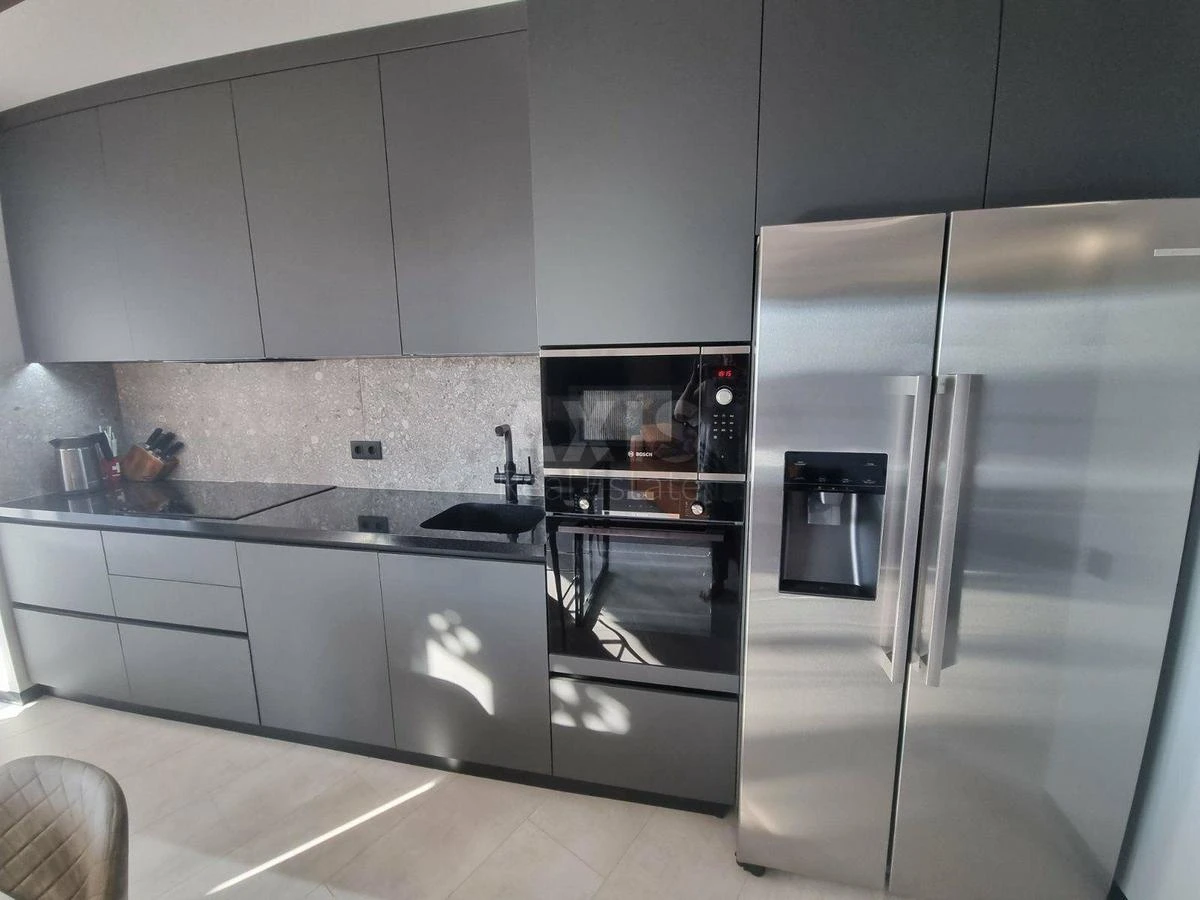 3k apartment vul. Lypkivs'kogo Vasylja Mytropolyta 16Г29860