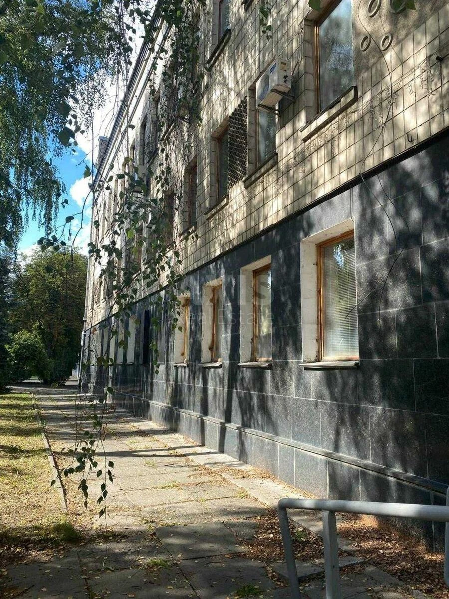 Trade object vul. Kyrylivs'ka 102, 2465m2720020