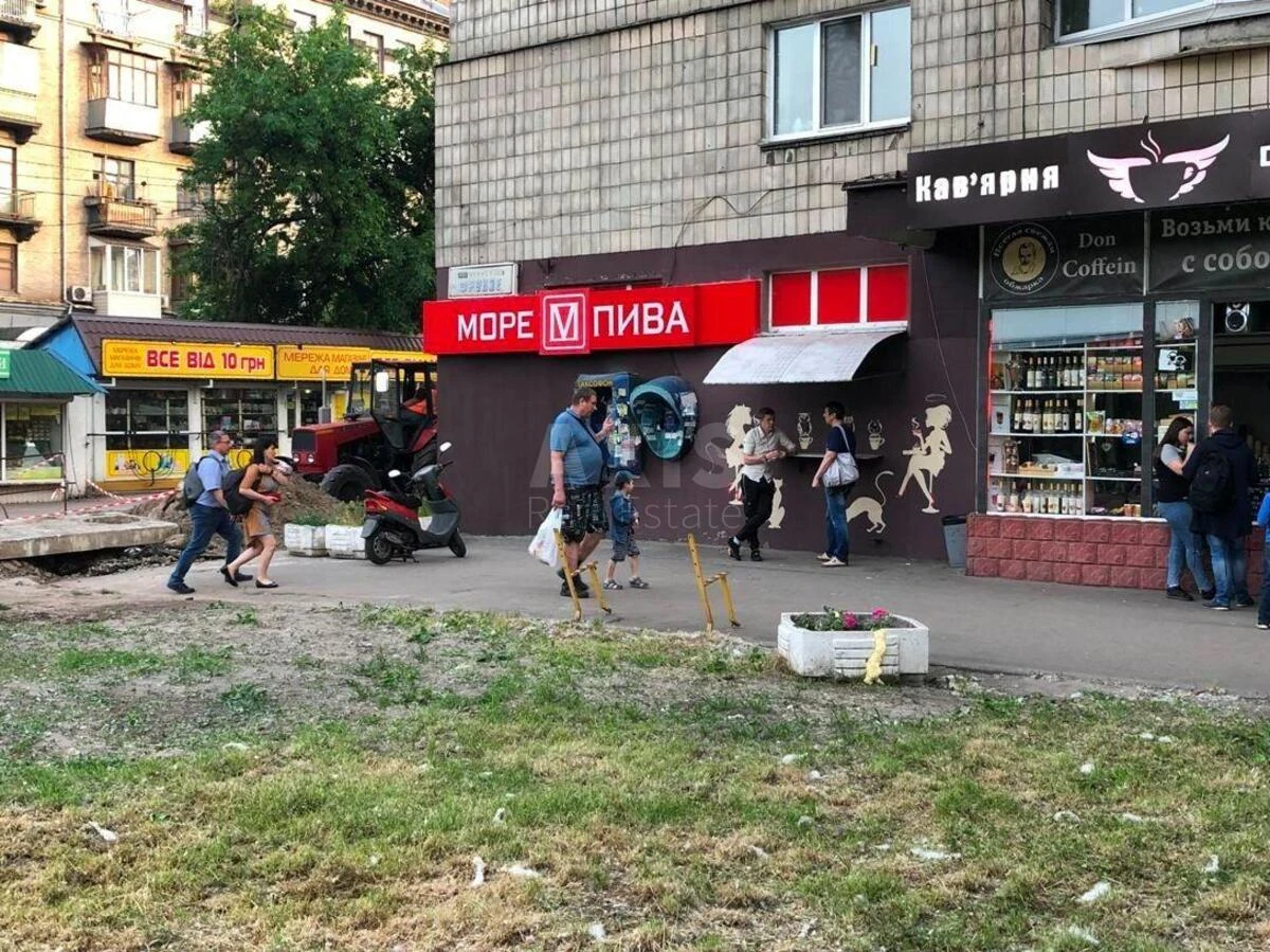 Объект торговли ул. Кирилловская 111, 407м2646404