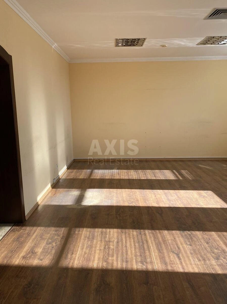 Объект торговли ул. Деревлянская 8, 148м2609251