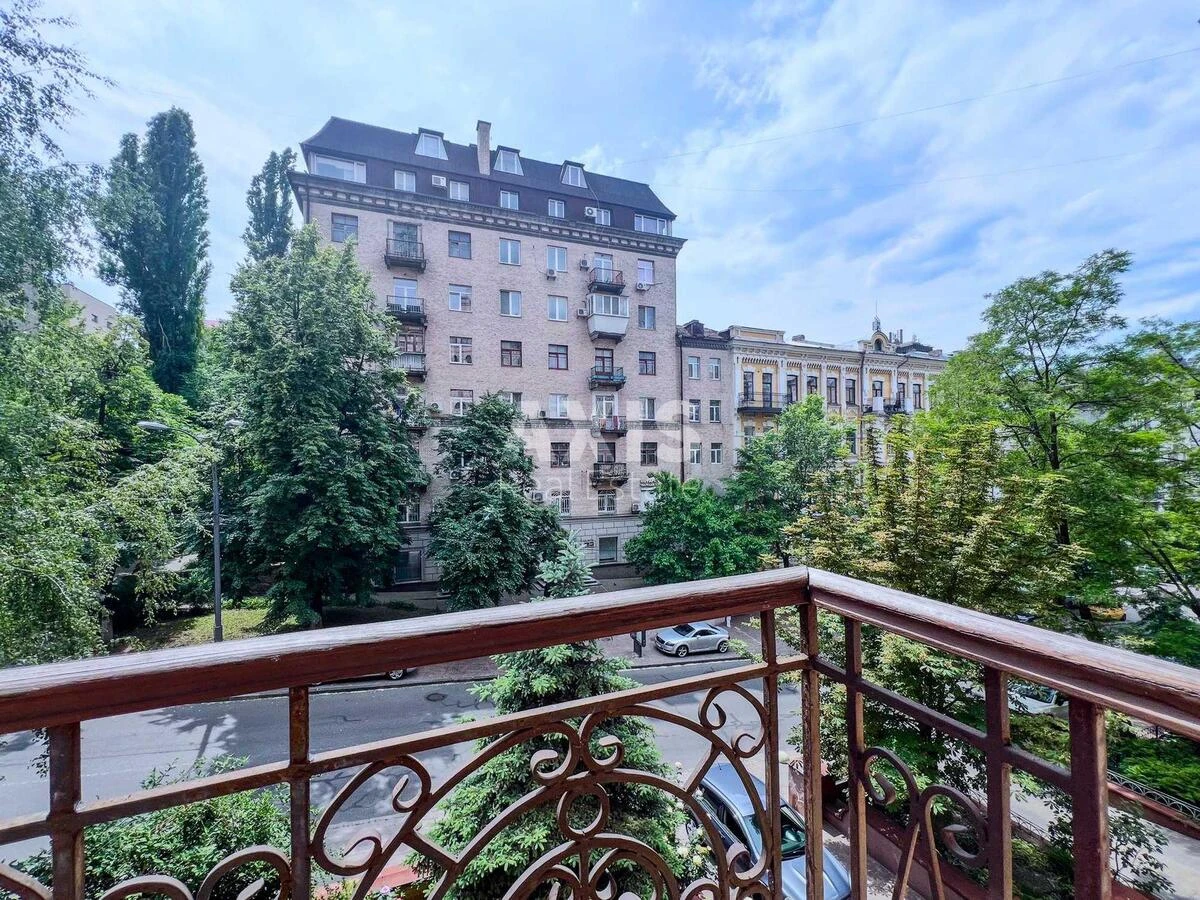 4k apartment vul. Hmel'nyc'kogo Bogdana 82668797