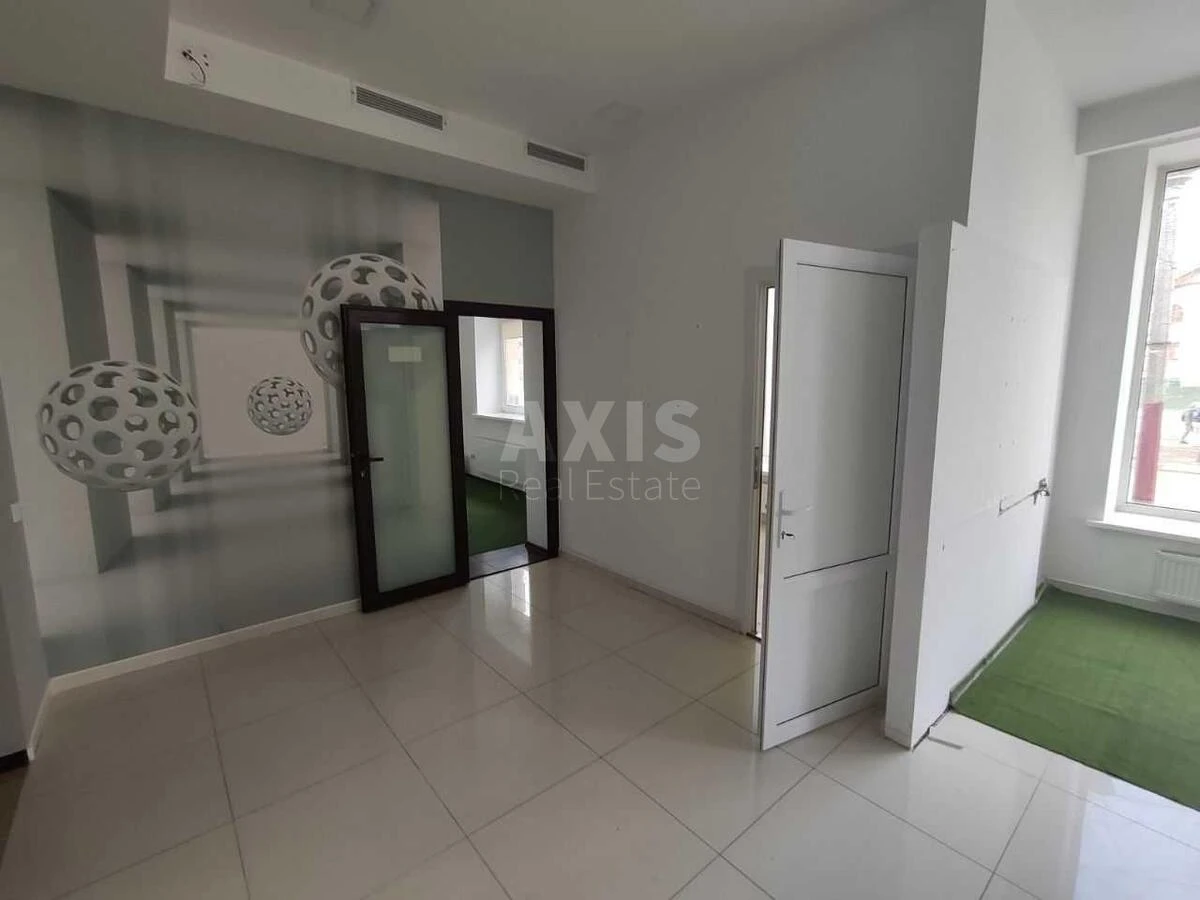 Trade object vul. Stepana Rudnytskoho 9, 189m2651311