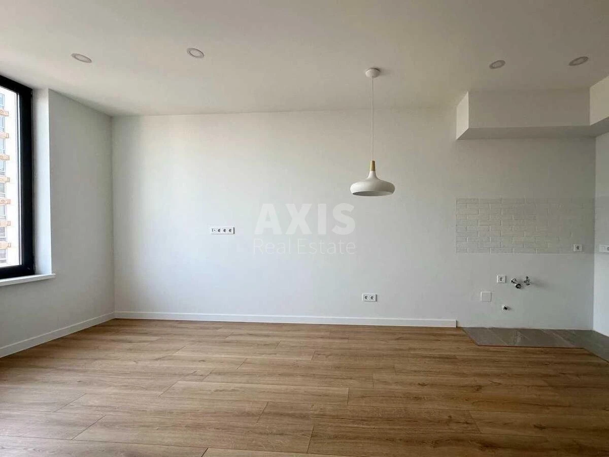 1k apartment pr-t Berestejskij 67624855