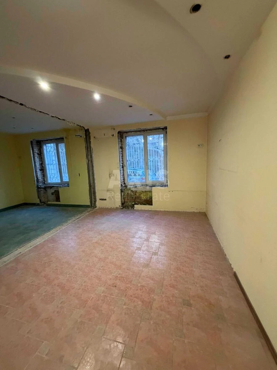 Trade object vul. Mykhayla Boychuka 25, 80m2698063