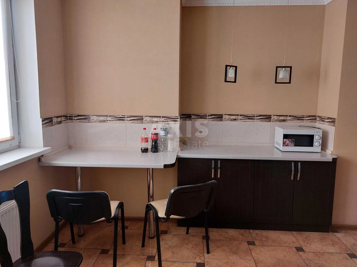 4k apartment vul. Myshugy Oleksandra 12695530