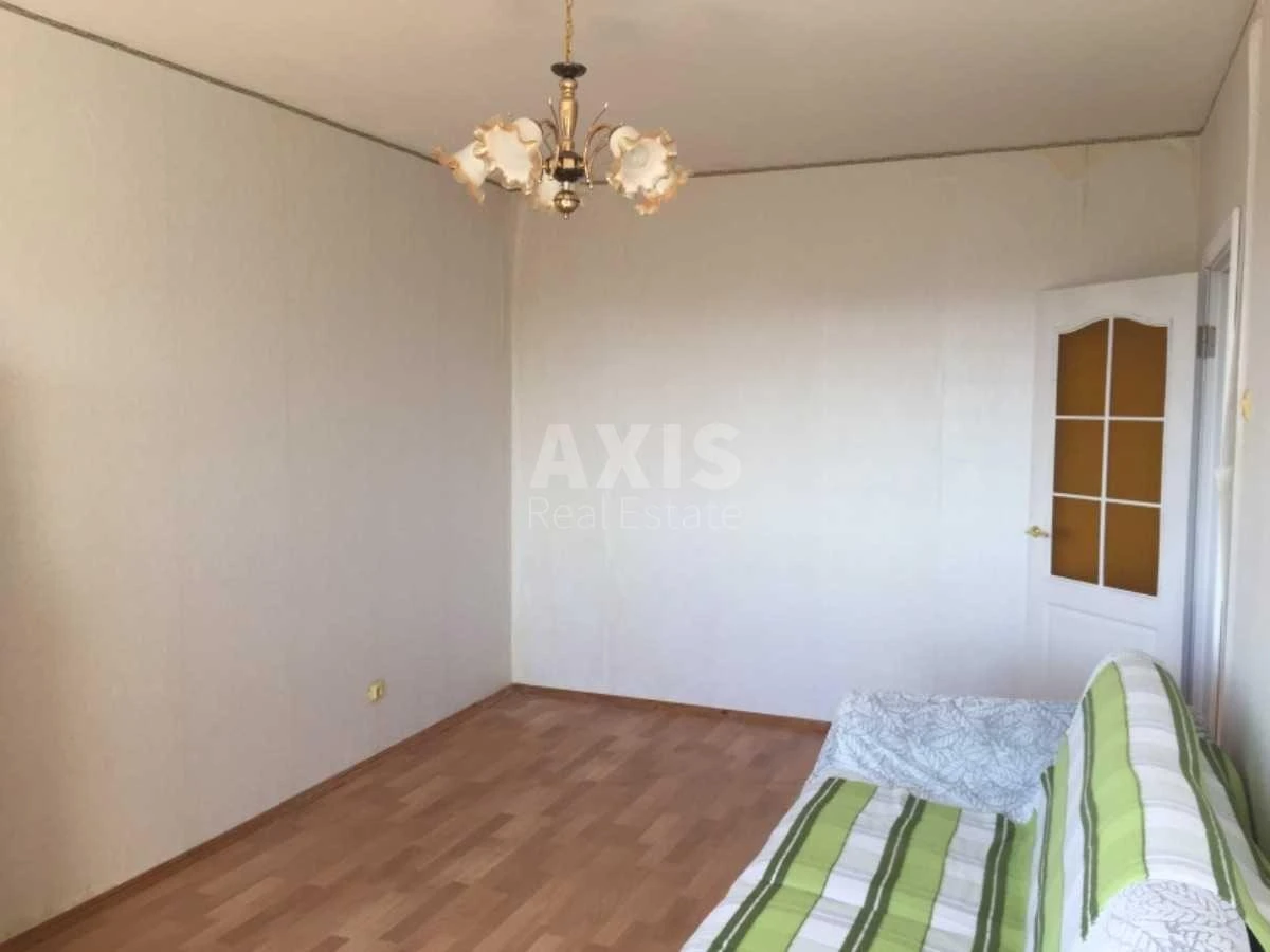 2к квартира ул. Полесская 15А48200